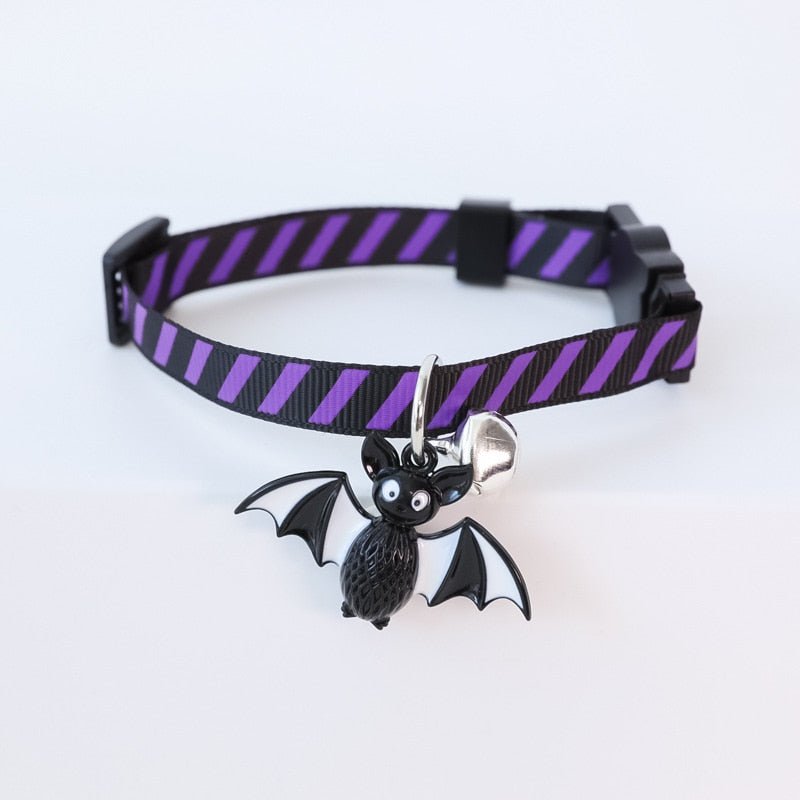 Adjustable Halloween Pet Collar w/ Pendant - Mermaid Venom