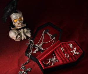 Velvet Coffin Jewelry Box - Mermaid Venom